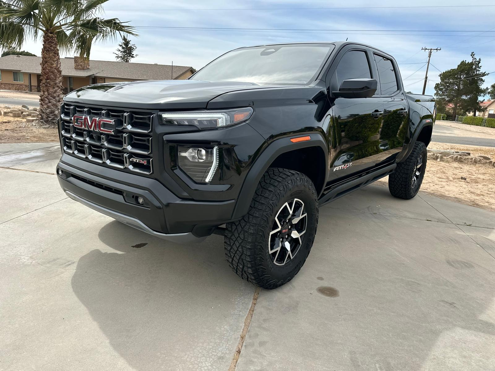 2024 GMC Canyon AT4X